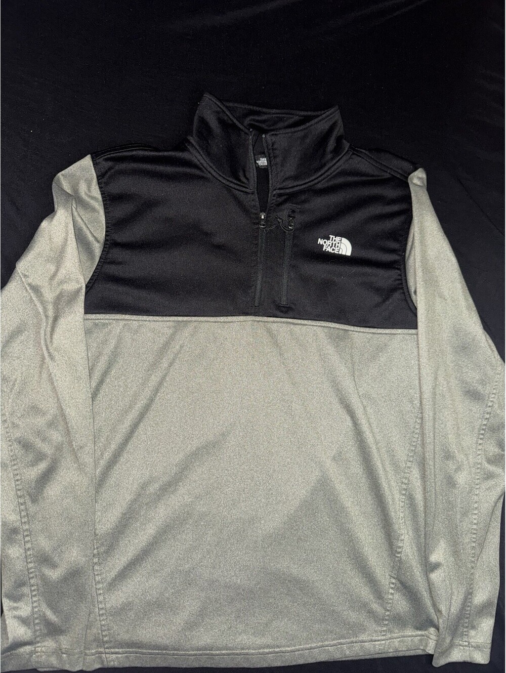 The North Face 1/4 Zip Pullover Men's Gray Black Jacket Medium Pullover Size M